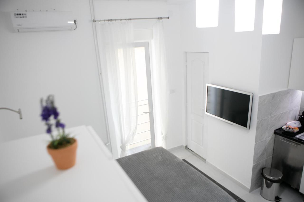 Natalie'S Studio Beograd Ngoại thất bức ảnh